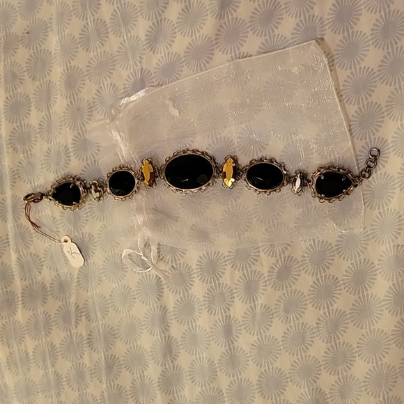 Sorrelli black silver bracelet - Picture 2 of 4